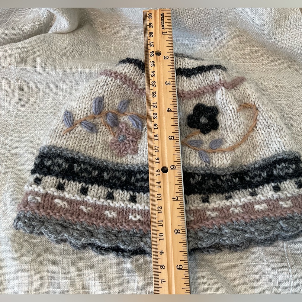 FEELGOODZ 100% Wool Embroidered Knit Beanie/Winter Hat - One Size Fits Most - Picture 3 of 12